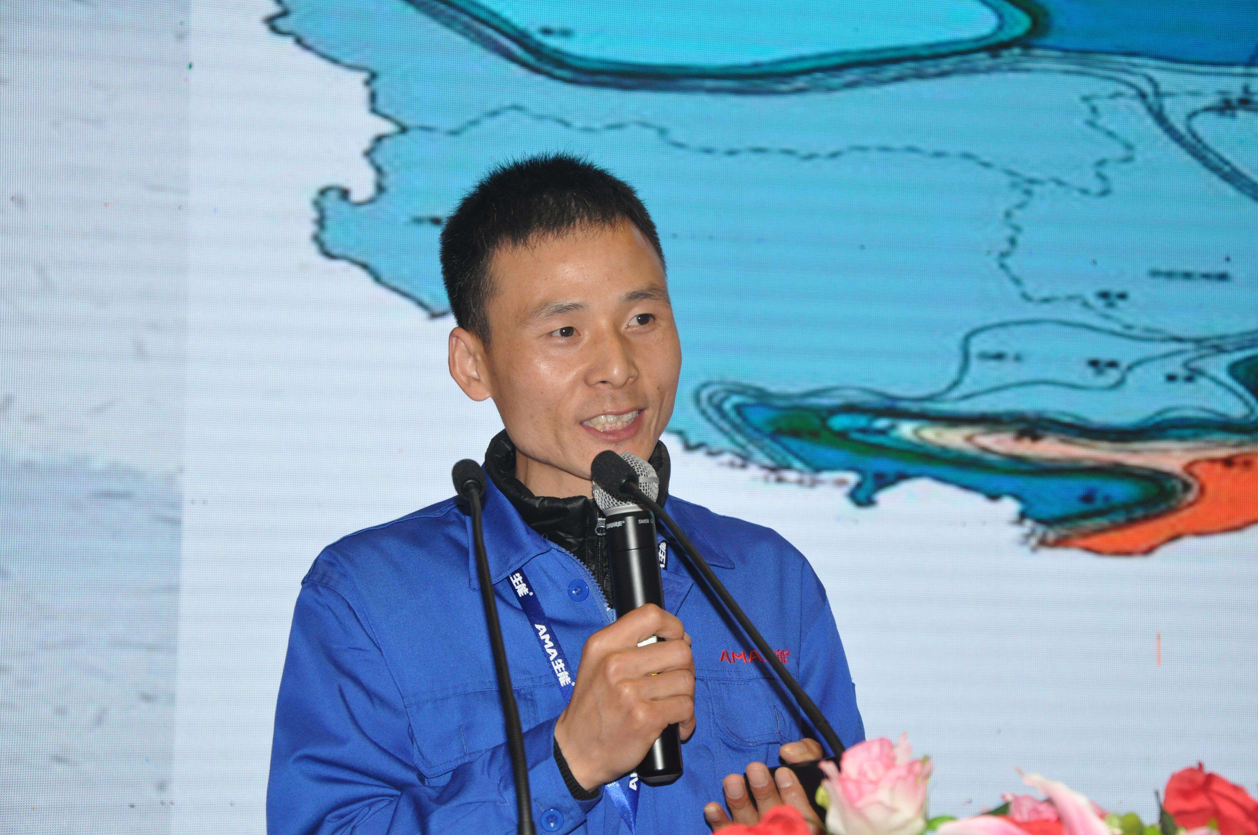 空氣能地暖的安裝視頻